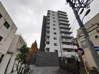 プレシス新宿御苑