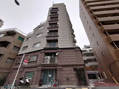 フォルム新宿