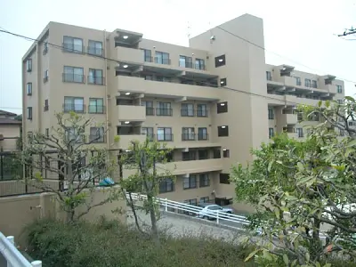 鷺沼ローラス